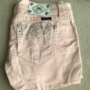 Light blush pink jeans shorts size 29